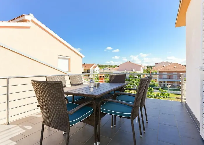 Apartmani Mandic With Parking