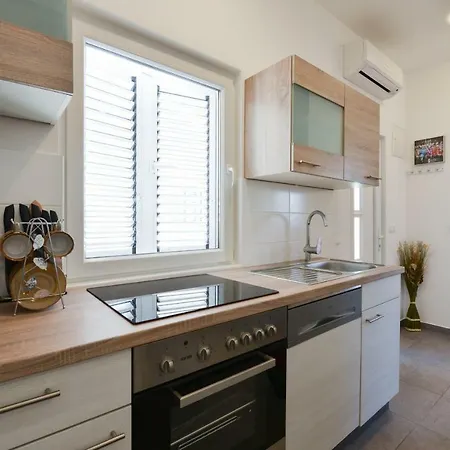 Apartmani Mandic With Parking Zadar Exterior photo